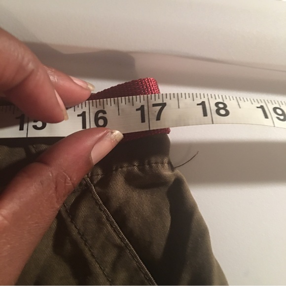 Abercrombie and Fitch Men Pant Size Small - Picture 10 of 10